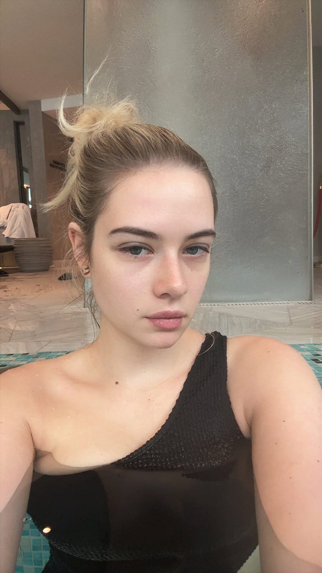 Post 4 by Greta Barthel 🇩🇪 /珍珠/ไข่มุก on Instagram (video)