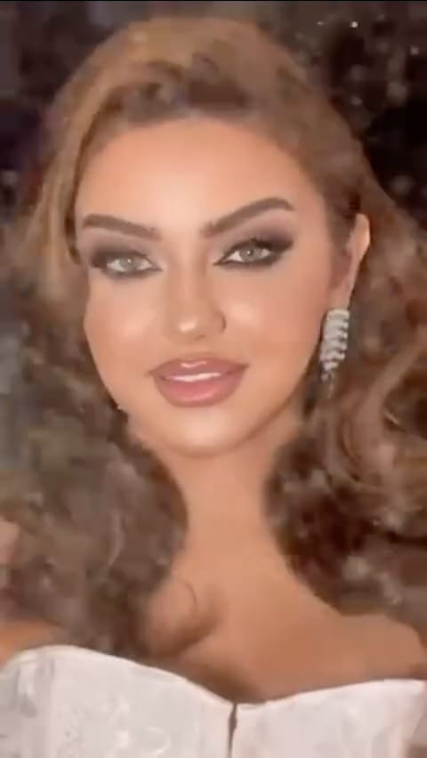 Post 7 by Beauty Address on Instagram (video)