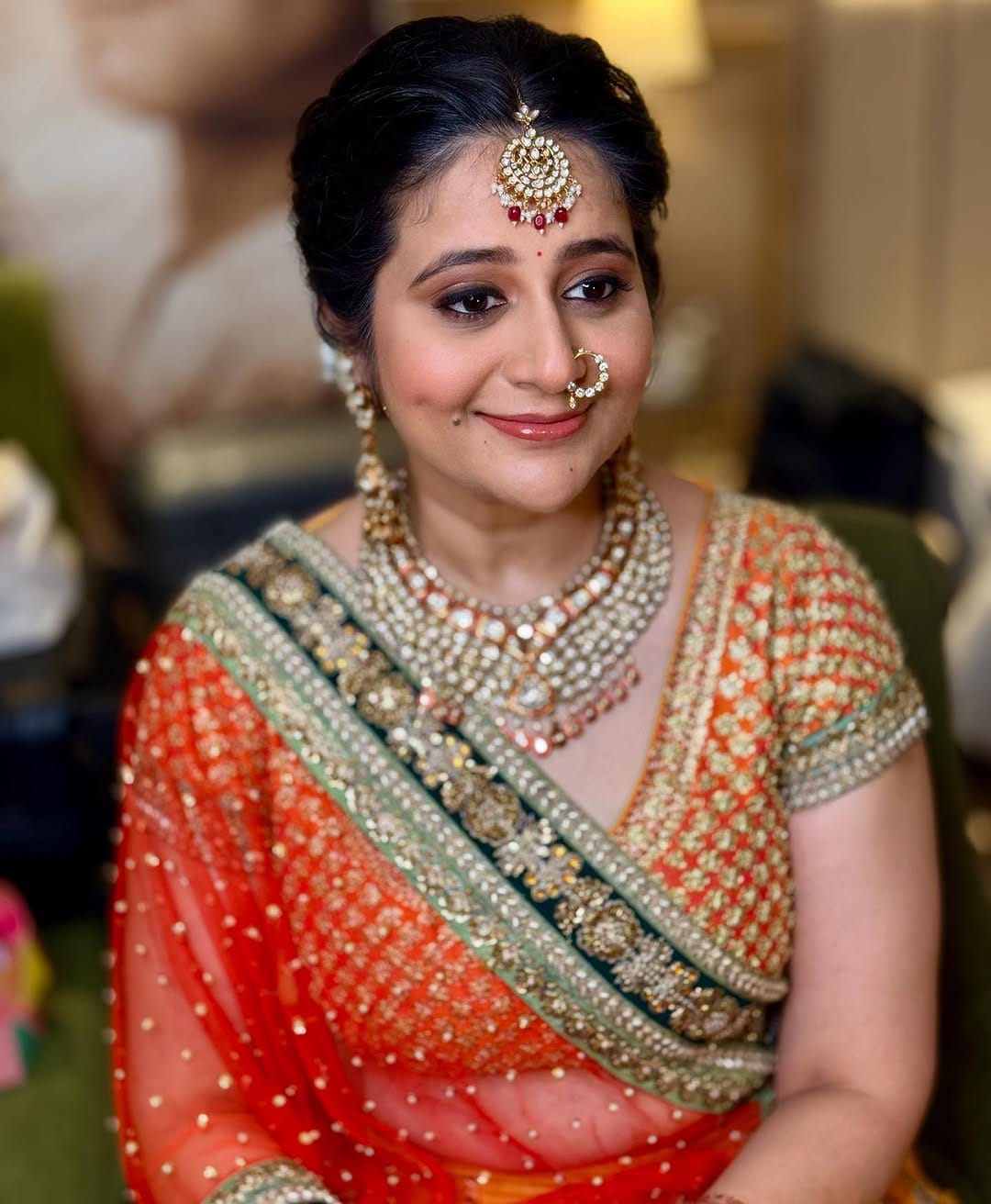 Post 8 by Reshma Makeup/Hairstylist💄 on Instagram (carousel)
