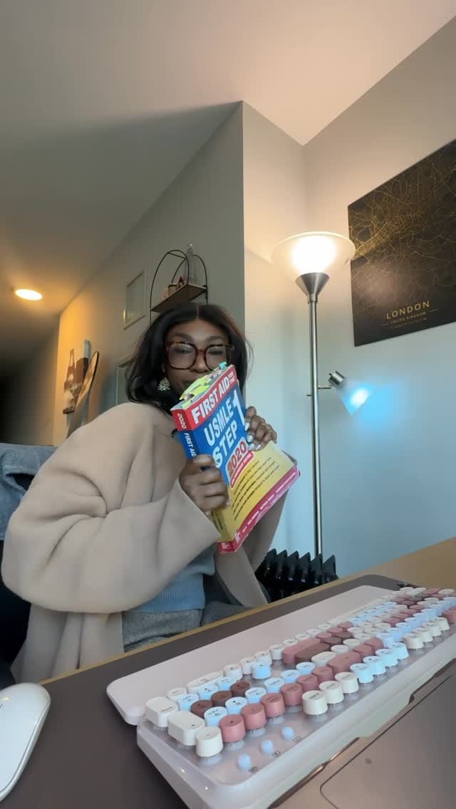 Post 6 by Tolu, MD | Psychiatry Resident | Chicago Content Creator on Instagram (video)