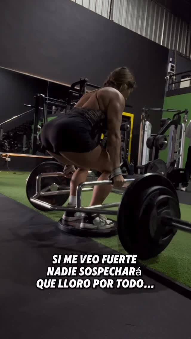 Post 3 by Josemileth Sánchez/Strength and Health Coach on Instagram (video)