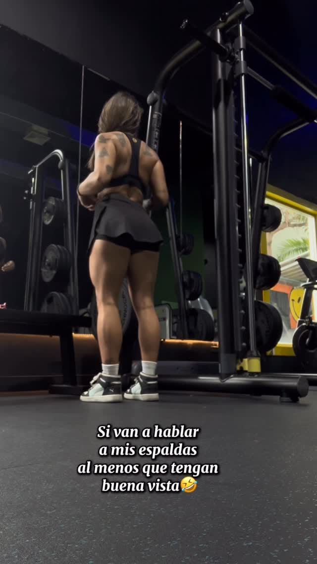 Post 4 by Josemileth Sánchez/Strength and Health Coach on Instagram (video)