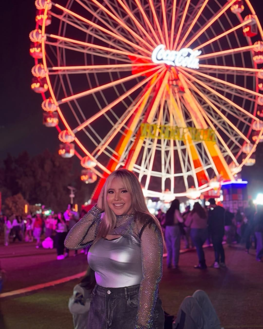 Post 6 by Mariana Zárate on Instagram (carousel)