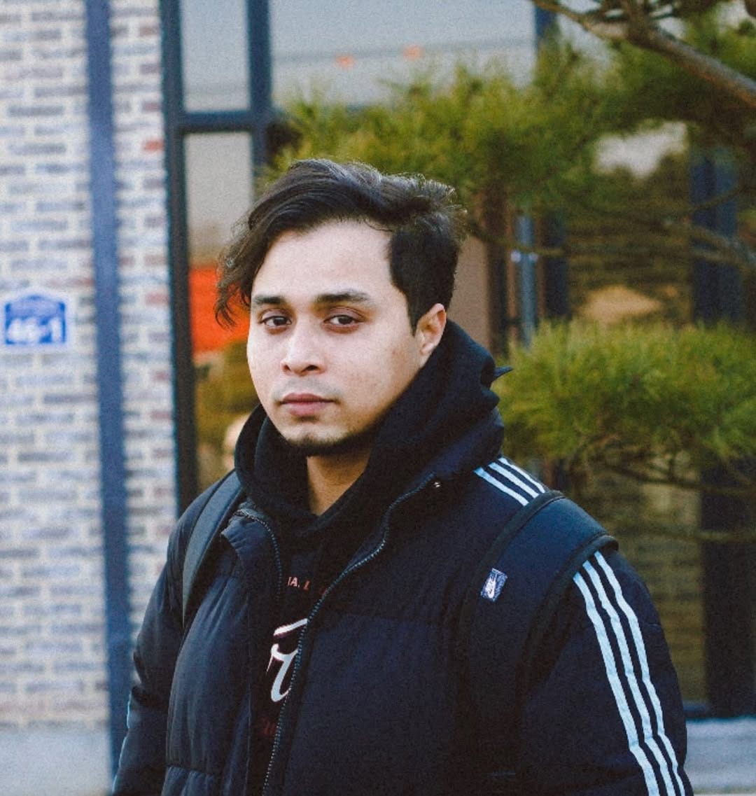 Post 1 by O V I  A H A M E D ™ on Instagram (image)