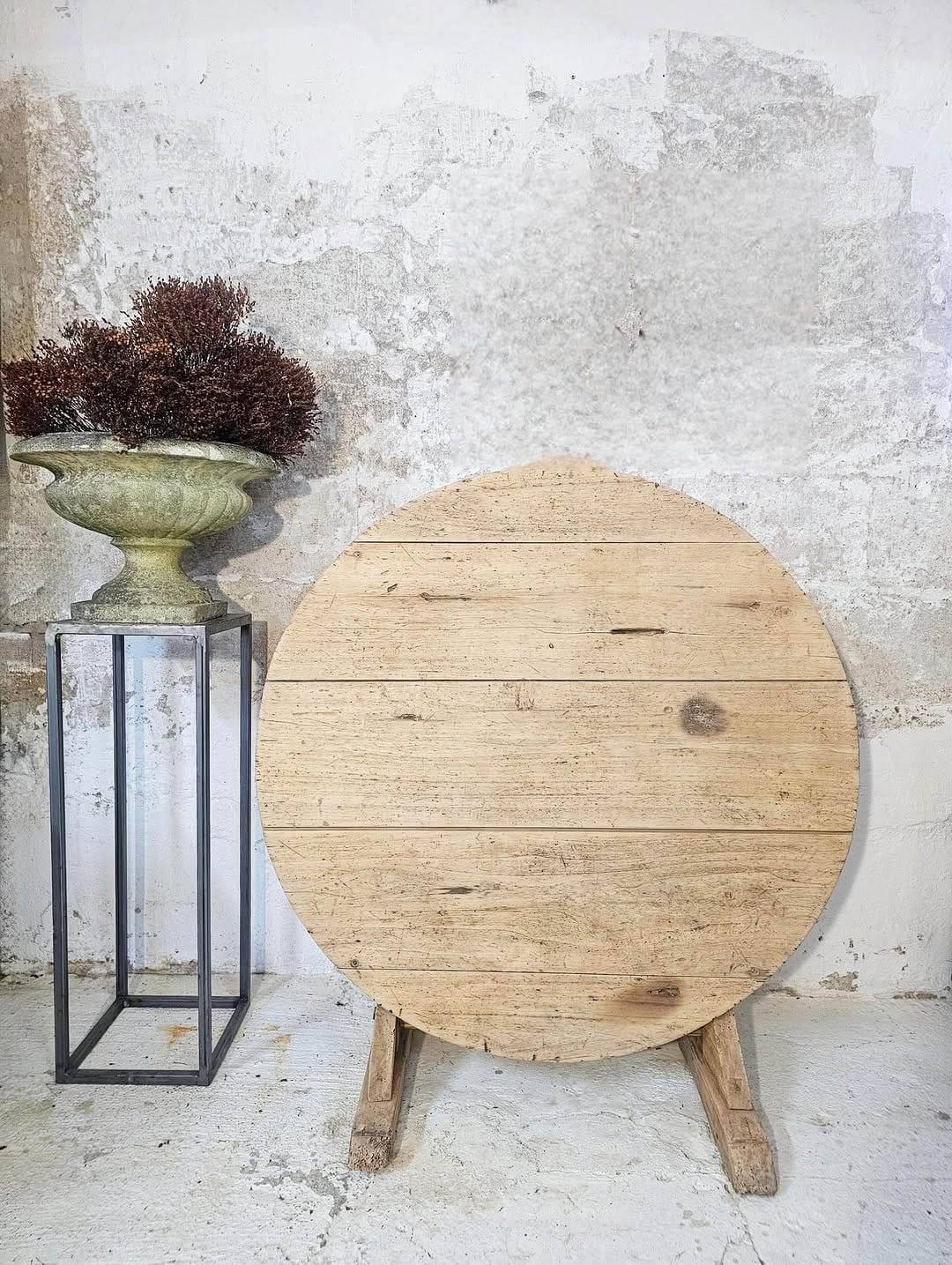 Post 3 by Amarillo Albero Vintage on Instagram (carousel)