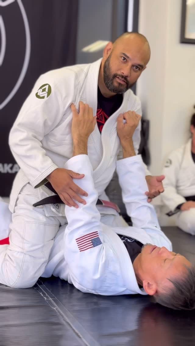 Post 7 by Gracie JiuJitsu Osaka Japan on Instagram (video)