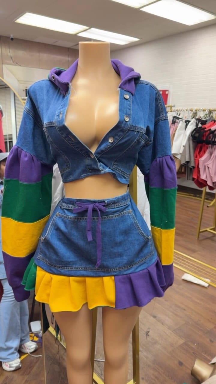 Post 10 by S(👠)C(Clothing)A(accessories) on Instagram (video)