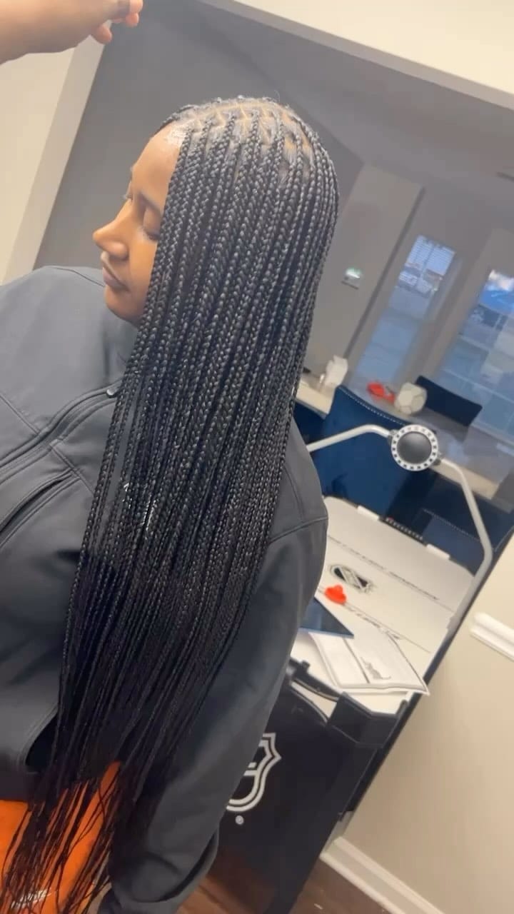 Post 6 by Quonnna on Instagram (video)