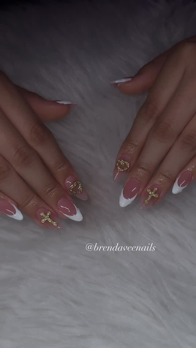 Post 6 by BrendaVee Nails 💅 on Instagram (video)