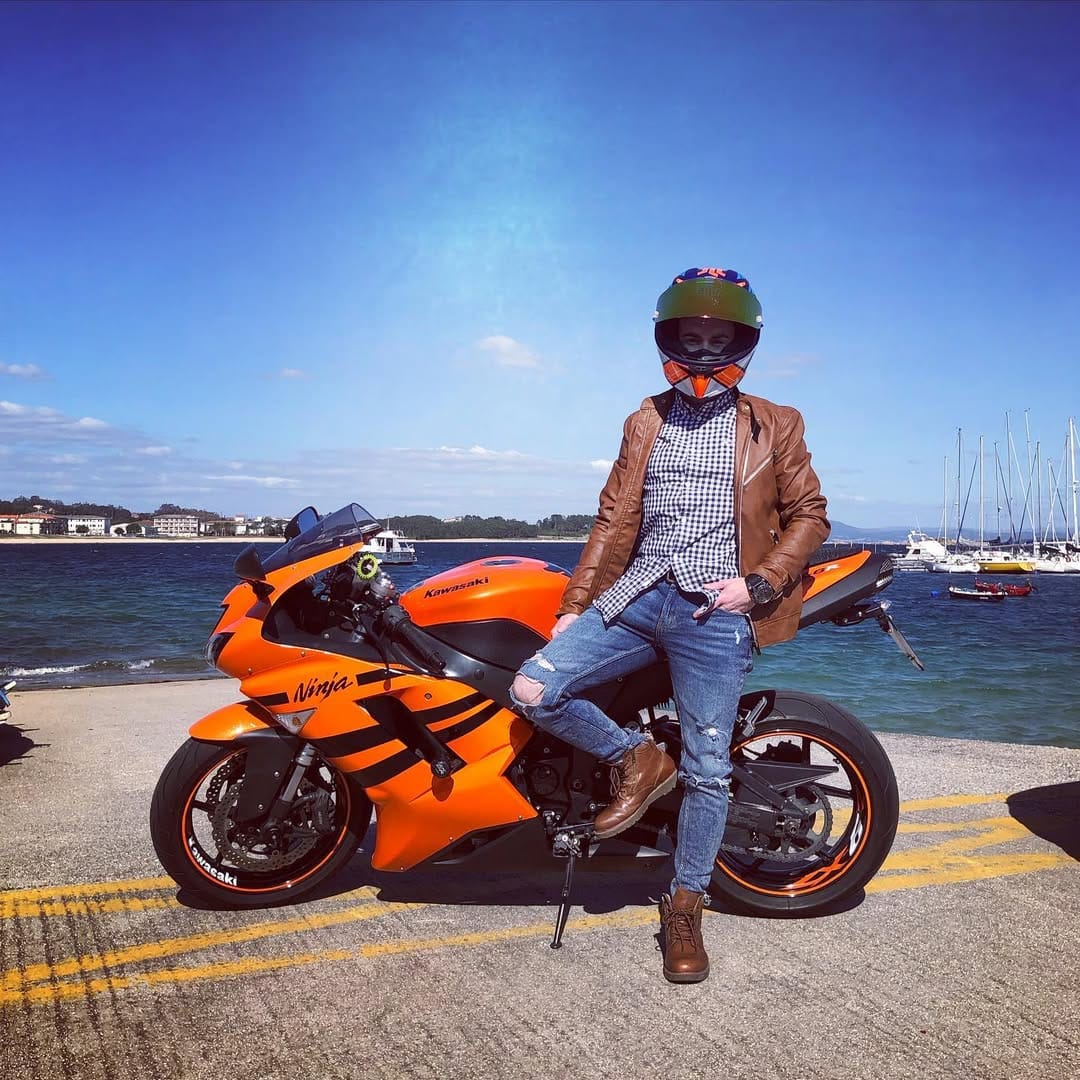 Post 2 by Luis on Instagram (image)