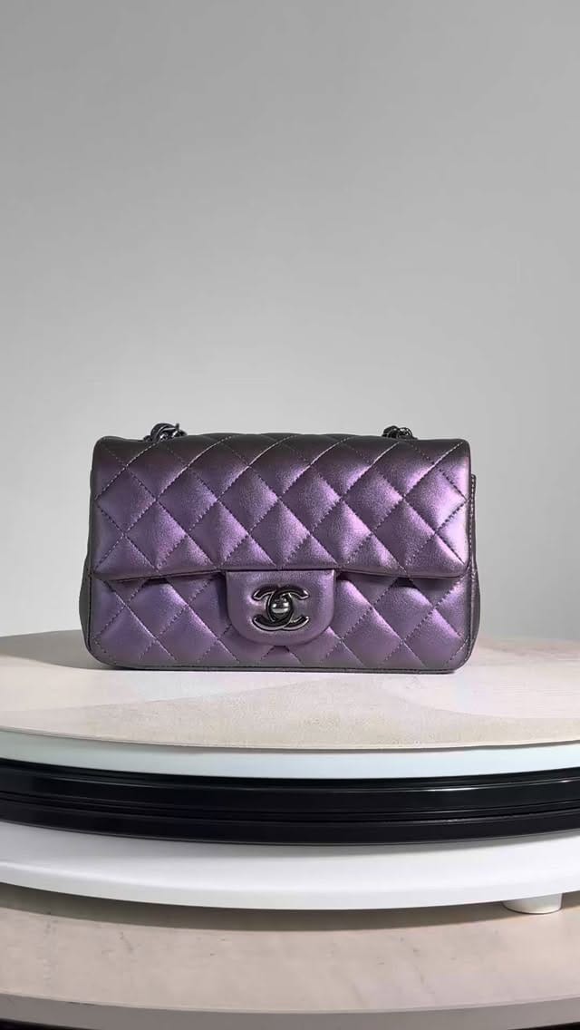 Post 3 by Aarthi Bawa | Resale Luxury Handbags on Instagram (video)