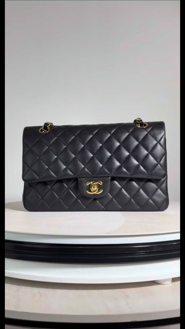 Post 5 by Aarthi Bawa | Resale Luxury Handbags on Instagram (video)