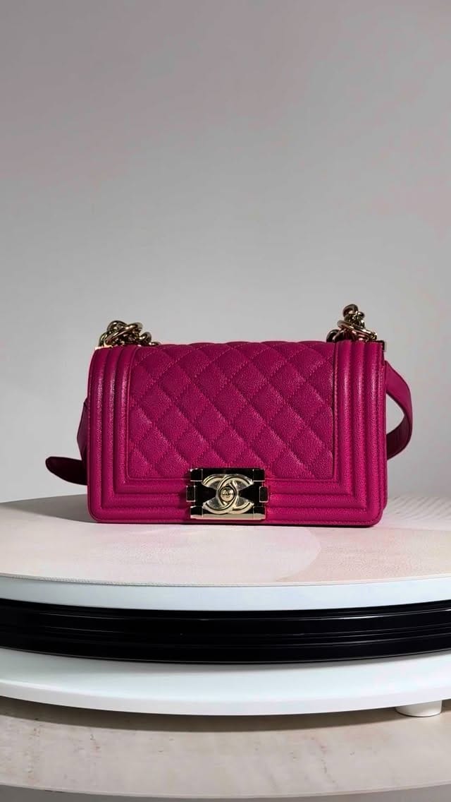 Post 8 by Aarthi Bawa | Resale Luxury Handbags on Instagram (video)