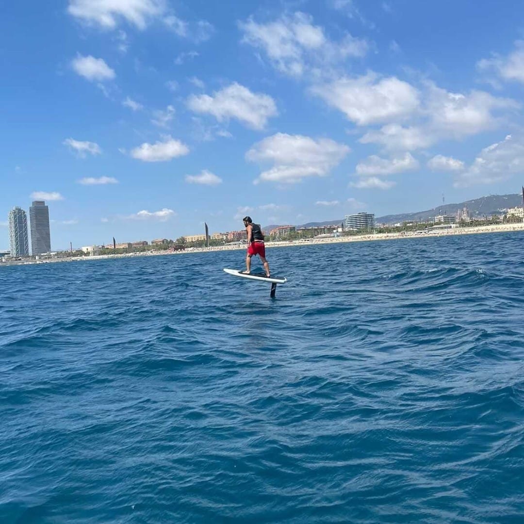 Post 9 by eFoil Club Barcelona on Instagram (image)