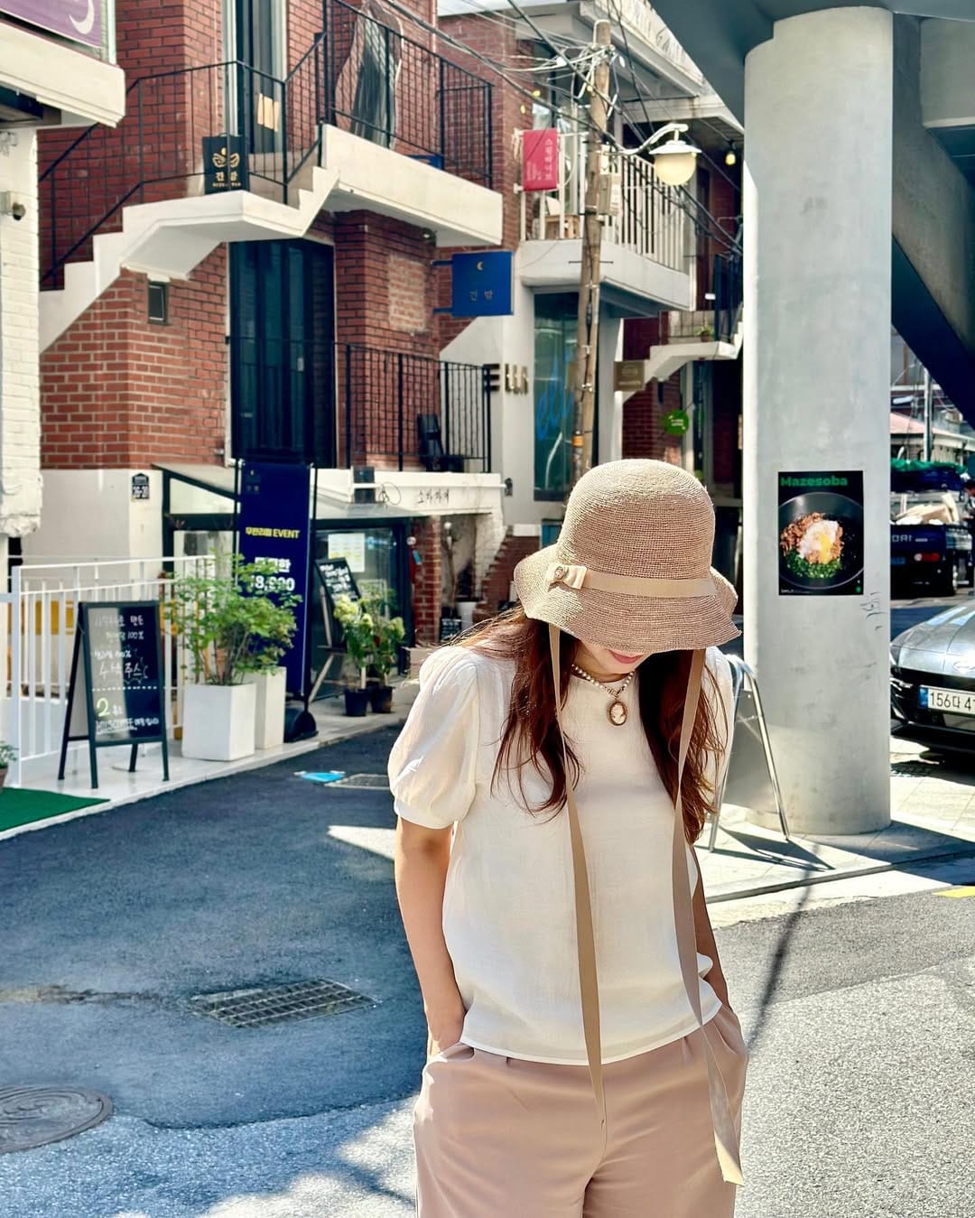 Post 10 by 모자/세렌햇/SERENHAT/성수동 작업실 on Instagram (carousel)