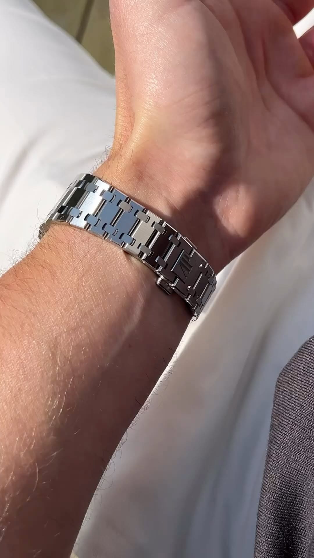 Post 1 by Watches Daily on Instagram (video)