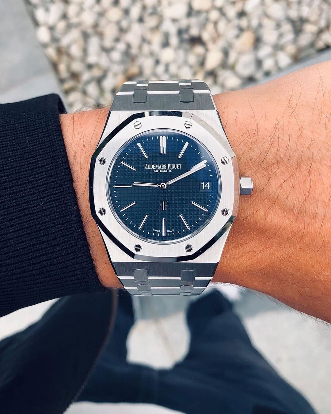 Post 9 by Watches Daily on Instagram (image)