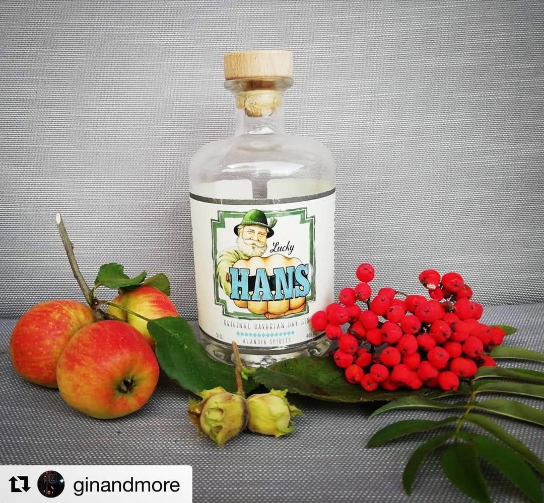 Post 1 by Lucky HANS - Bavarian Dry Gin on Instagram (image)