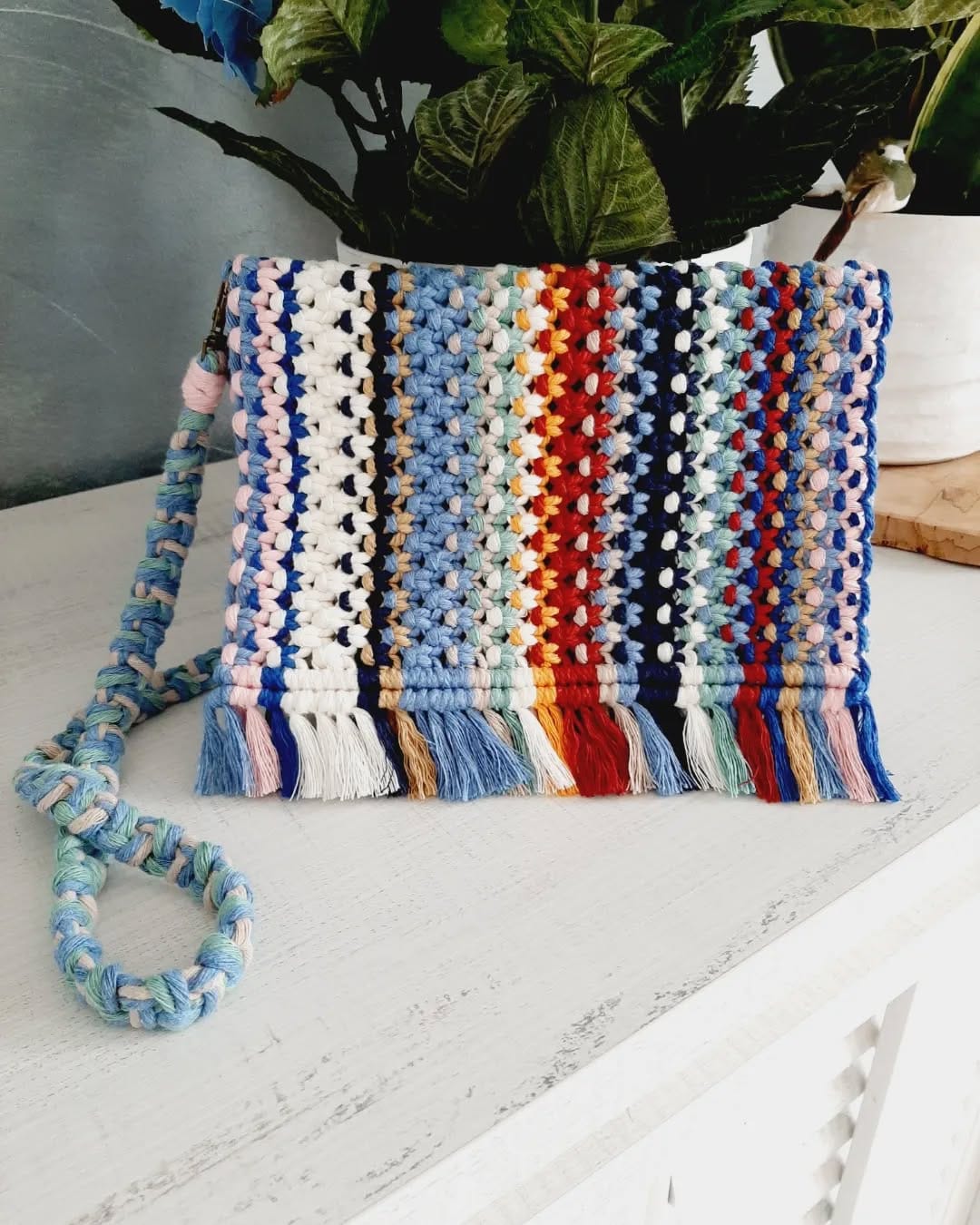 Post 4 by @passionmacrame2 on Instagram (carousel)