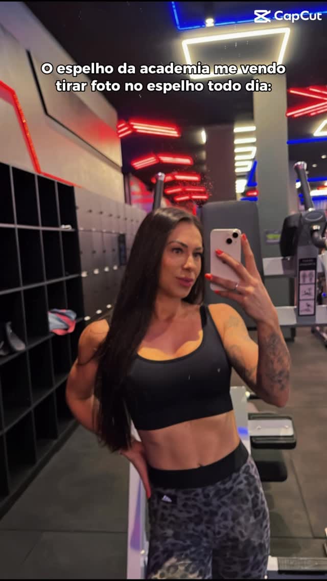 Post 6 by Fernanda Hackbart on Instagram (video)