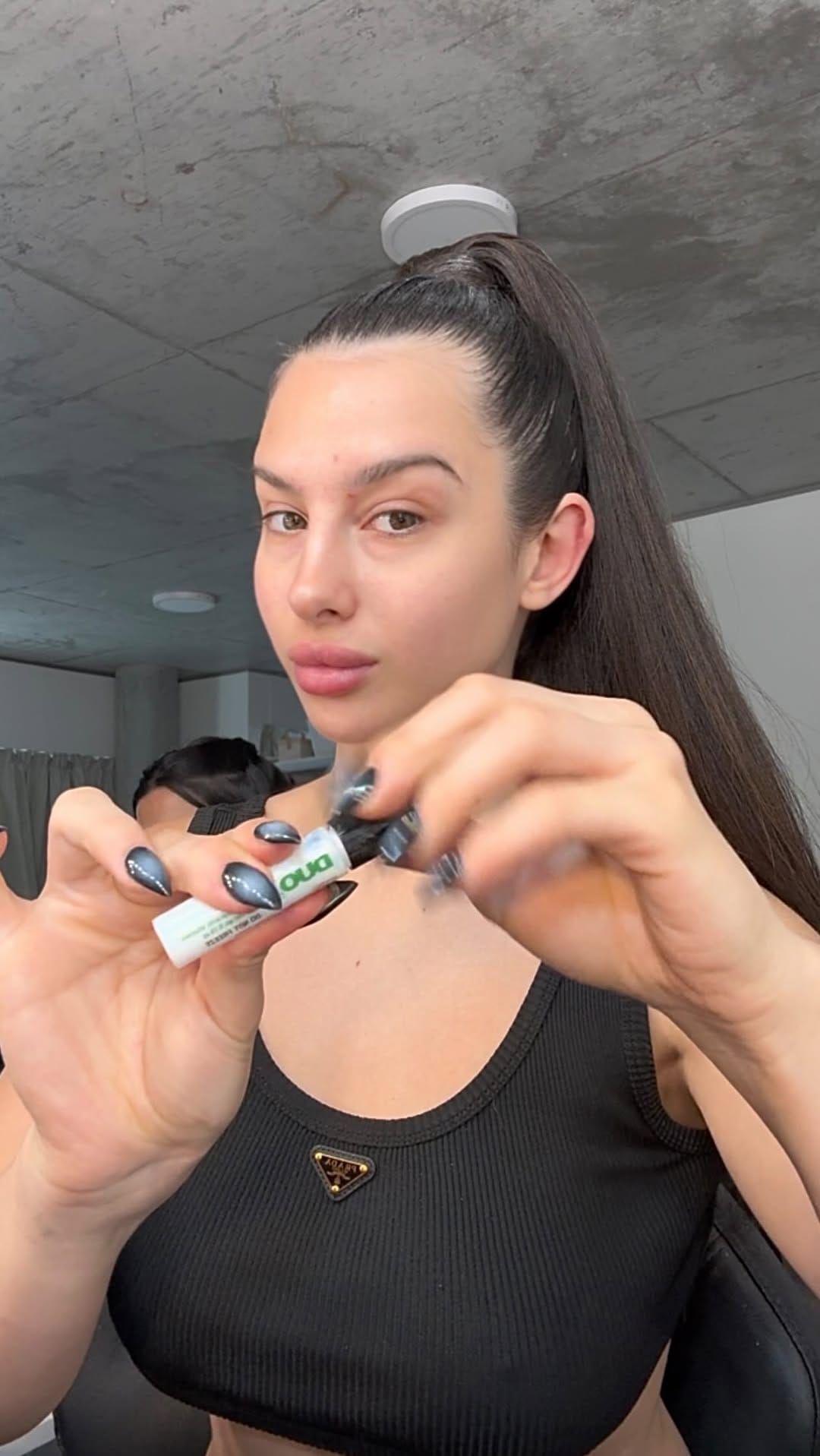 Post 7 by CHEY | Maquilladora Profesional on Instagram (video)