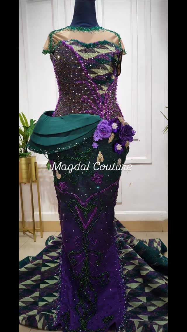 Post 4 by magdal couture on Instagram (video)