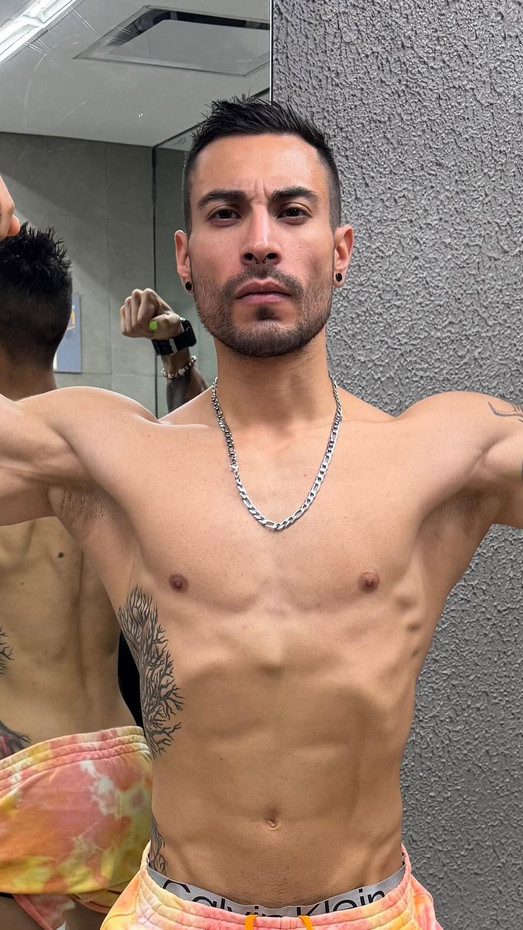 Post 1 by Joshua Herrera 🇲🇽 on Instagram (video)