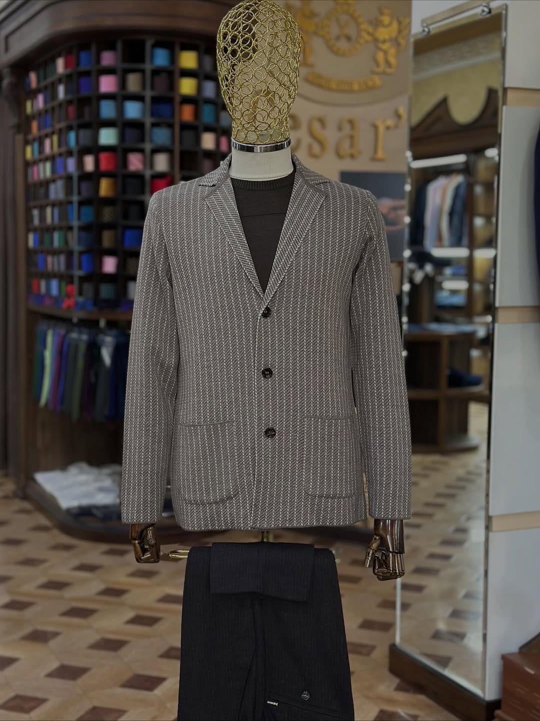 Post 6 by Cesar’S Boutique Uzbekistan on Instagram (carousel)