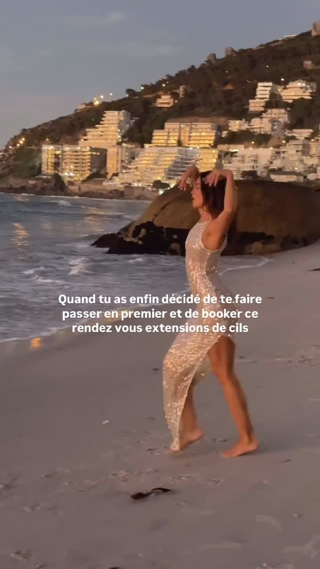 Post 4 by EXTENSIONS DE CILS ÎLE DE LA RÉUNION 🇷🇪 & AIX-EN-PROVENCE on Instagram (video)