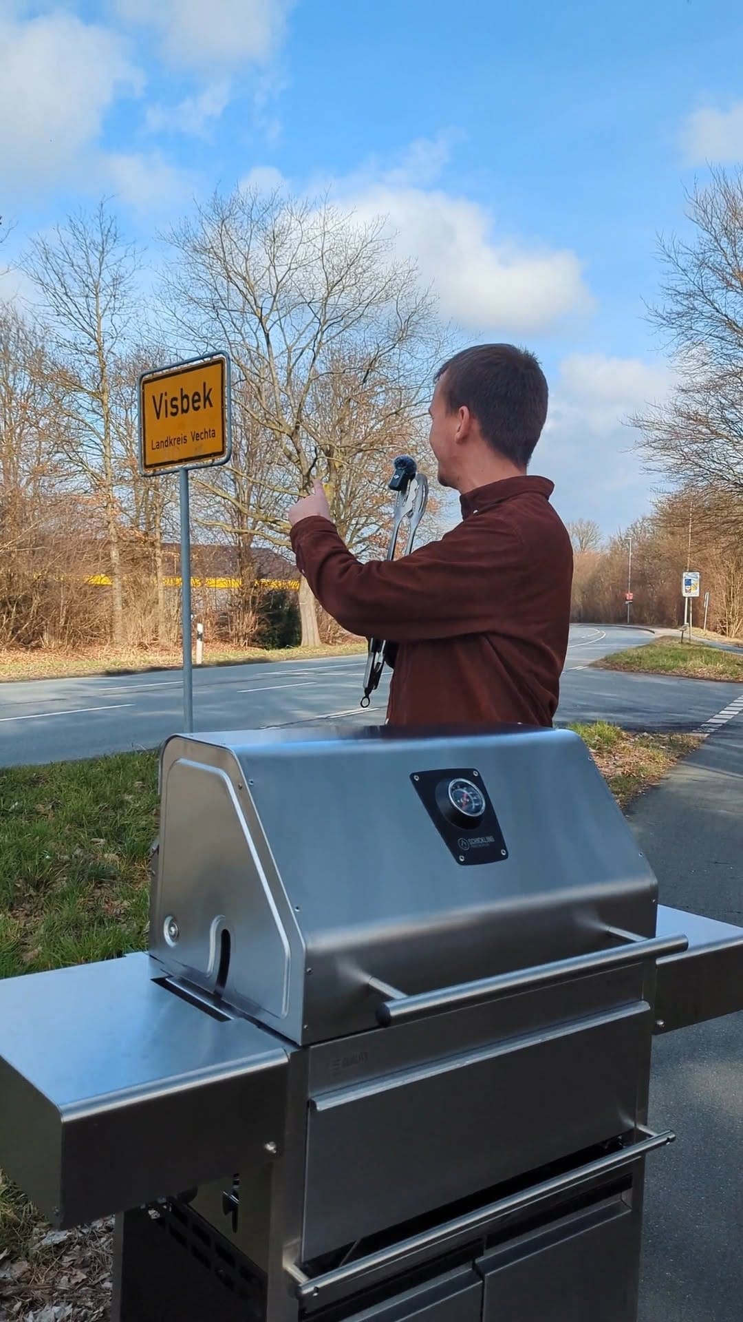Post 10 by Schickling – Edelstahlgrills on Instagram (video)