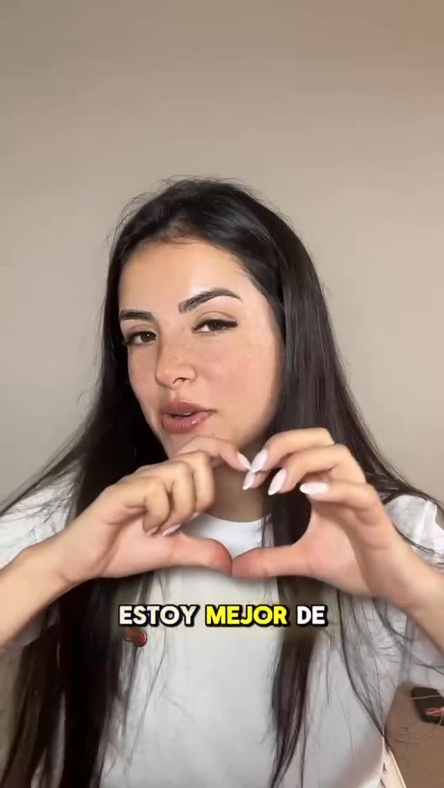 Post 1 by PESTAÑAS Y CEJAS 💖🇺🇸🇨🇴 on Instagram (video)
