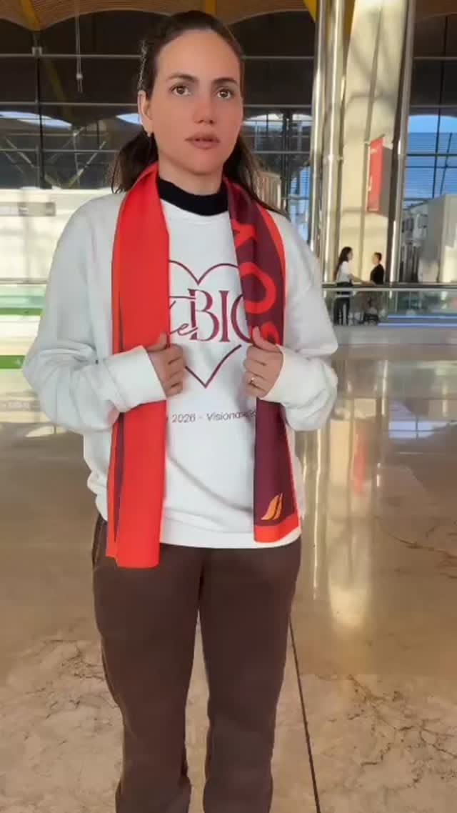 Post 2 by yaima/belleza&bienestar on Instagram (video)