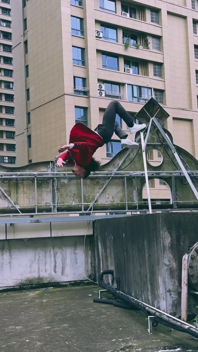 Post 6 by 220Fiu⚡️| Professor de Capoeira on Instagram (video)