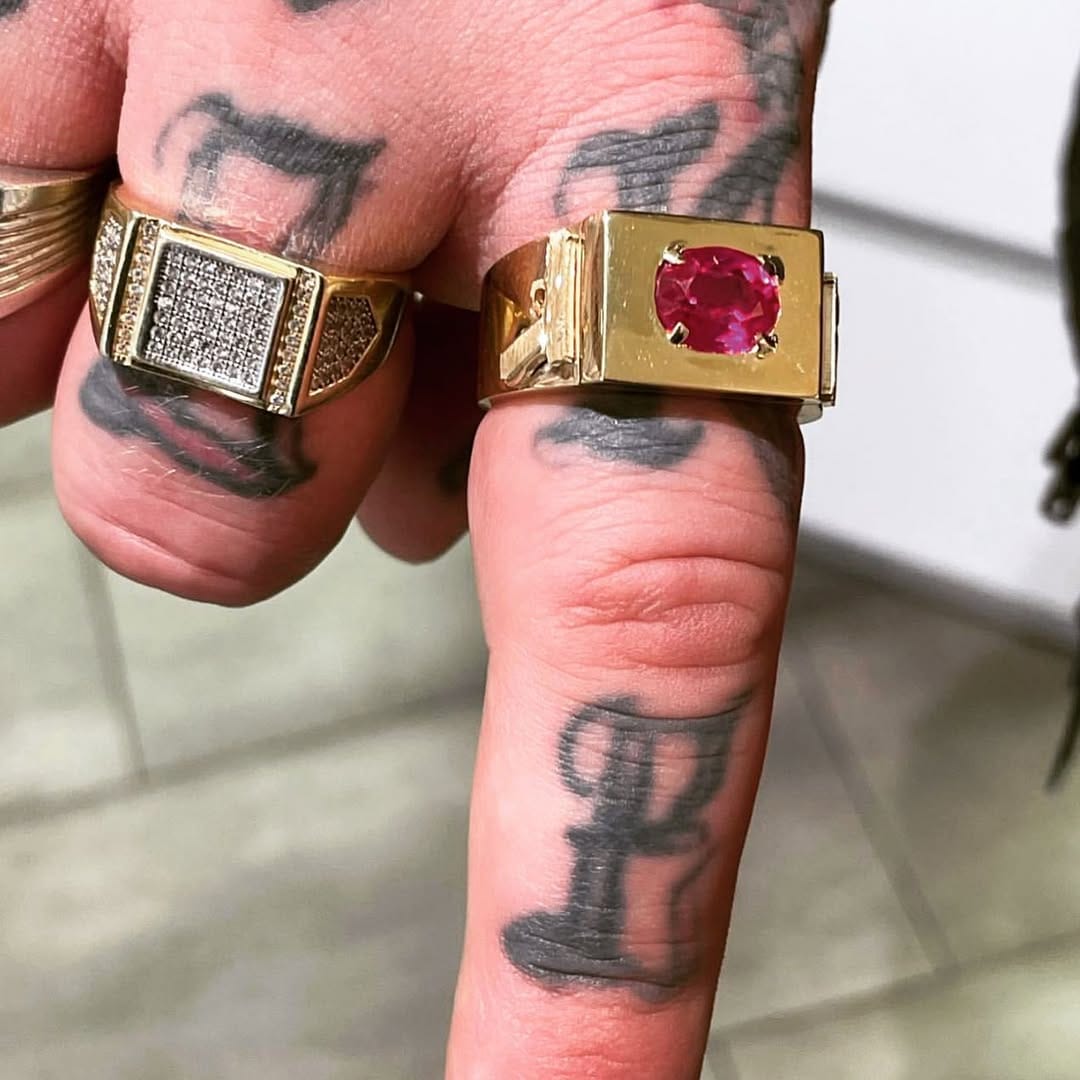 Post 6 by Original Rubin Juwelier Berlin on Instagram (carousel)