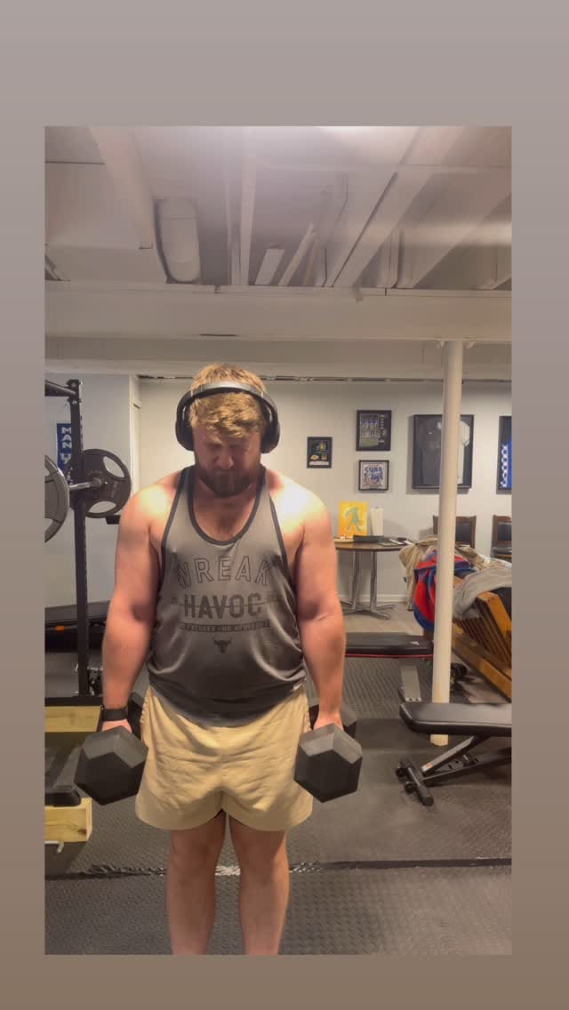 Post 5 by Ethan Mohr on Instagram (video)