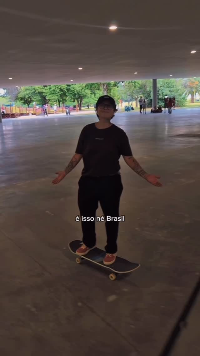 Post 2 by Kim. on Instagram (video)