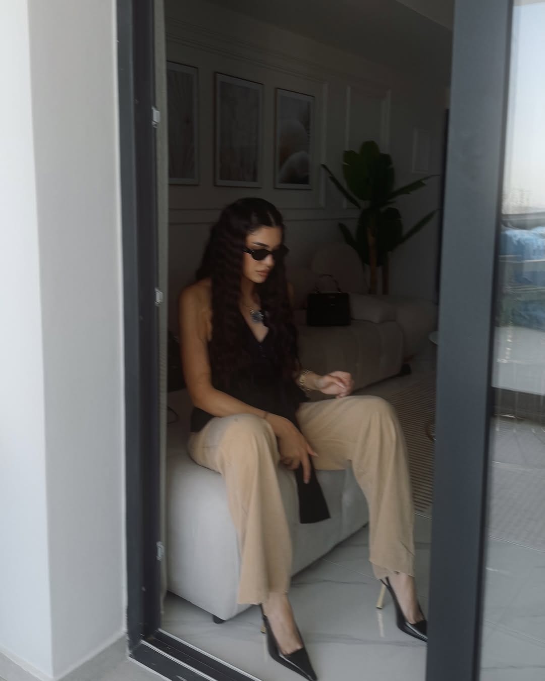 Post 4 by A İ N A on Instagram (carousel)