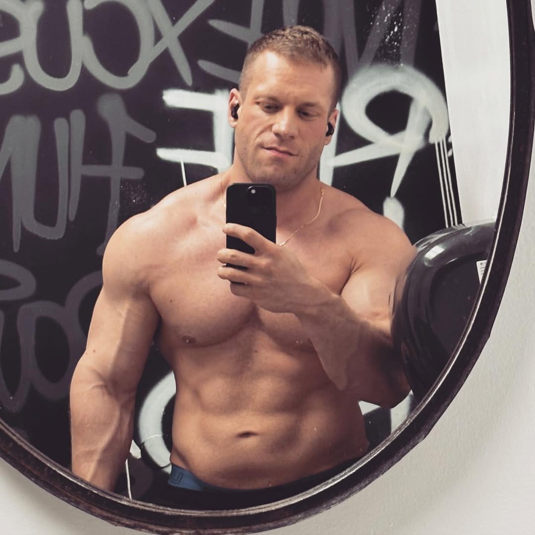 Post 5 by Nate Graf on Instagram (image)