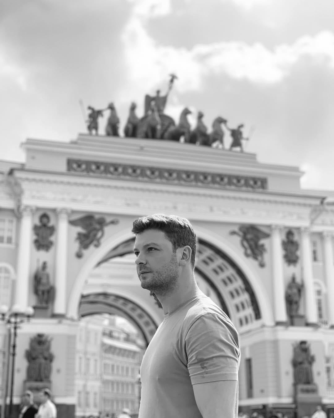 Post 6 by François Pierre on Instagram (image)