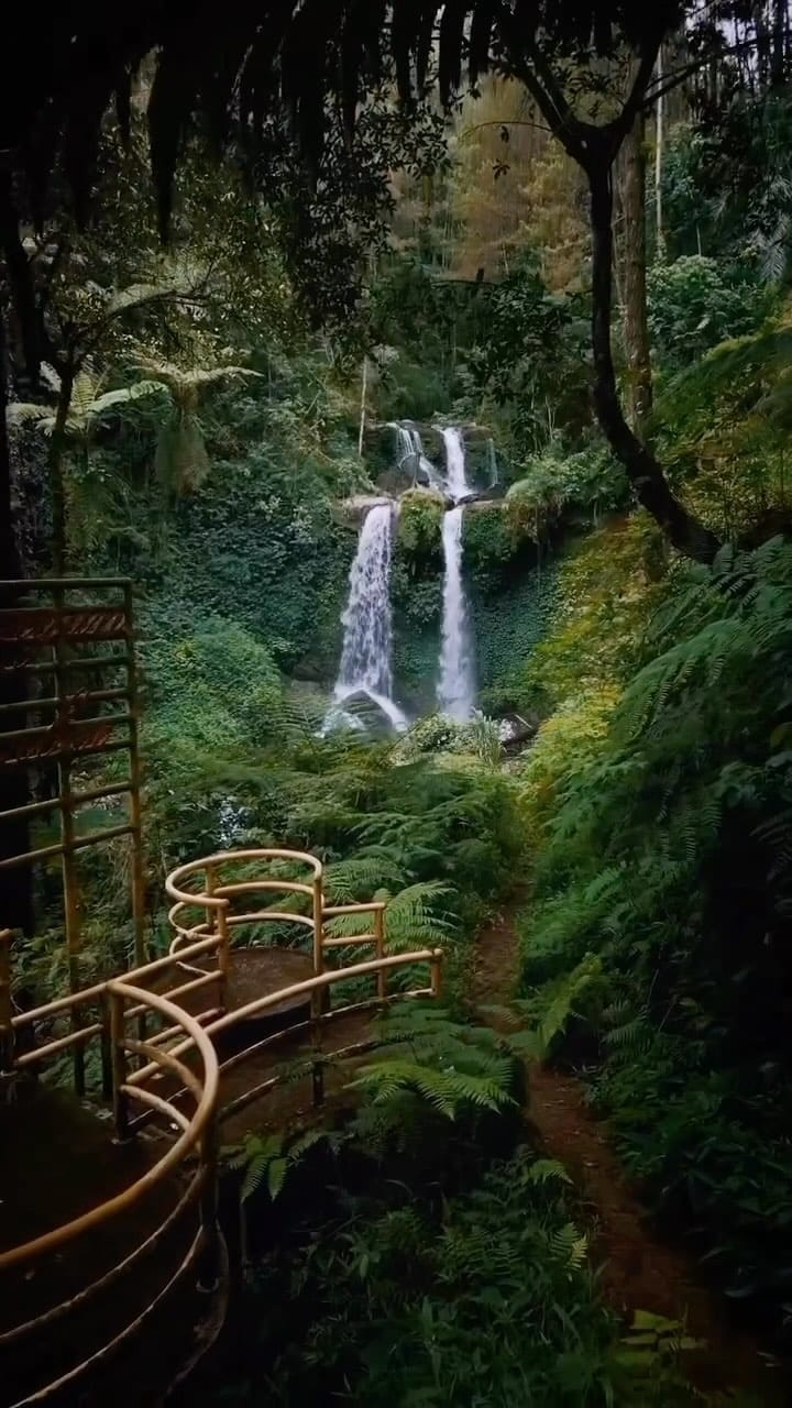 Post 3 by Bali Fm - best from all Bali on Instagram (video)