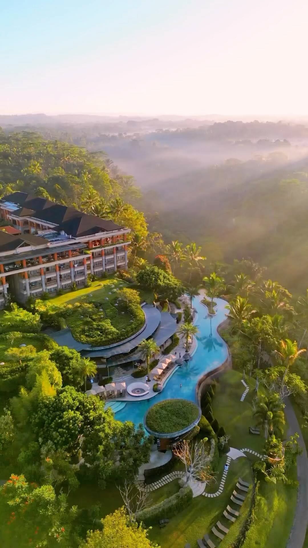 Post 1 by Bali Fm - best from all Bali on Instagram (video)