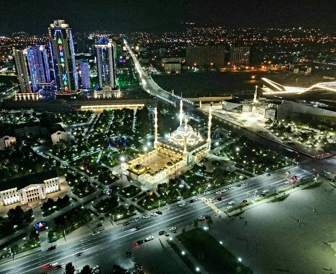 Post 4 by Vladimir Bondarevskiy on Instagram (image)