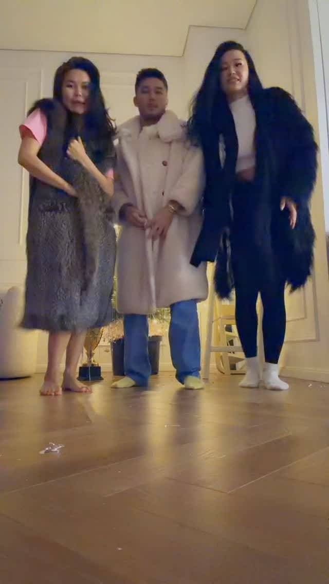 Post 1 by 𝓐𝓴𝓷𝓾𝓻 𝓐𝓴𝓱𝓶𝓮𝓽𝓸𝓿𝓪 on Instagram (video)