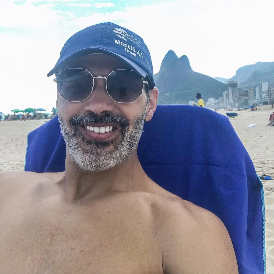 Post 2 by Dr.Estevão Fabricio on Instagram (image)