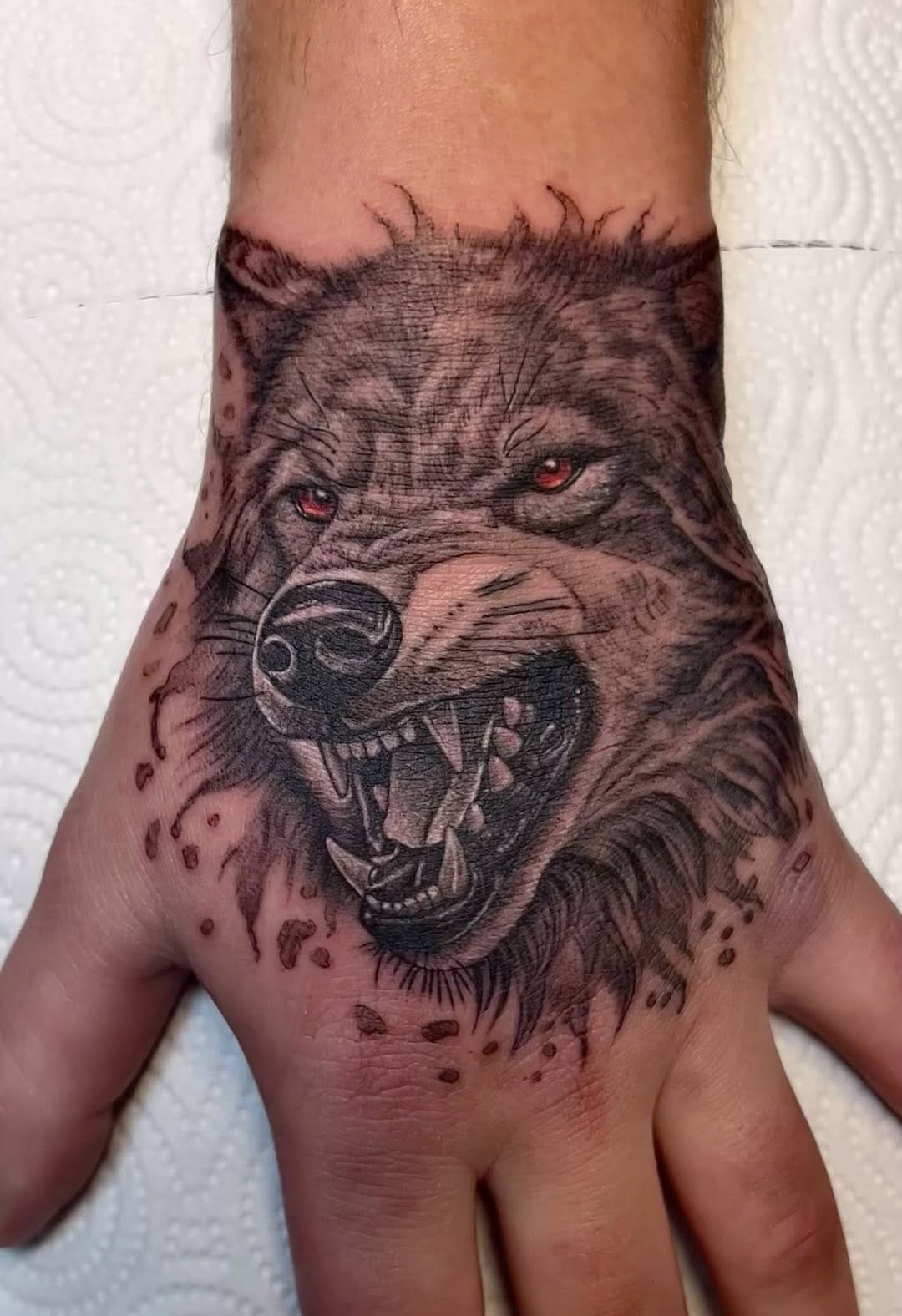 Post 9 by Gönen Art Tattoo Studio on Instagram (video)