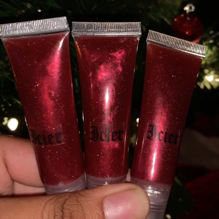 Post 10 by 𝕴𝖈𝖎𝖊𝖗 | 𝕷𝖎𝖕𝖌𝖑𝖔𝖘𝖘🍒 on Instagram (video)