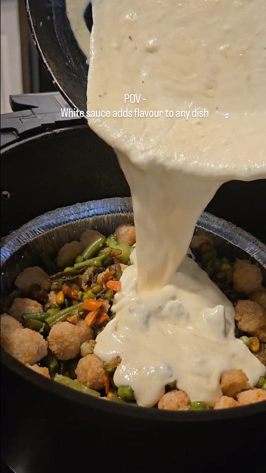 Post 9 by Sana A | Dubai Blogger on Instagram (video)