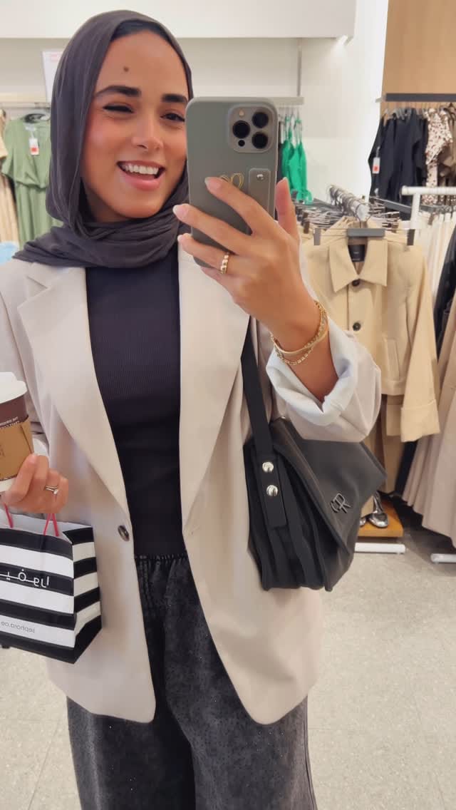 Post 6 by Salma El Assal on Instagram (video)