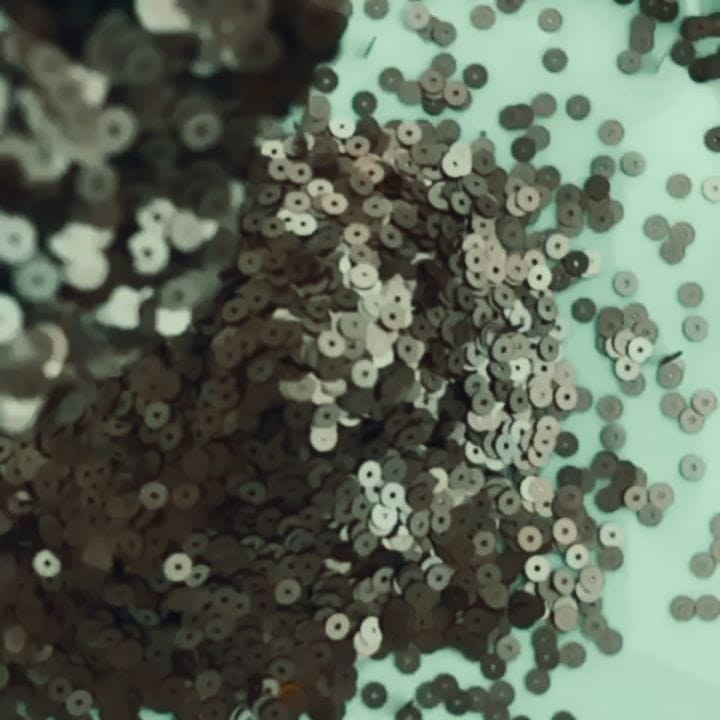 Post 4 by qlube on Instagram (video)