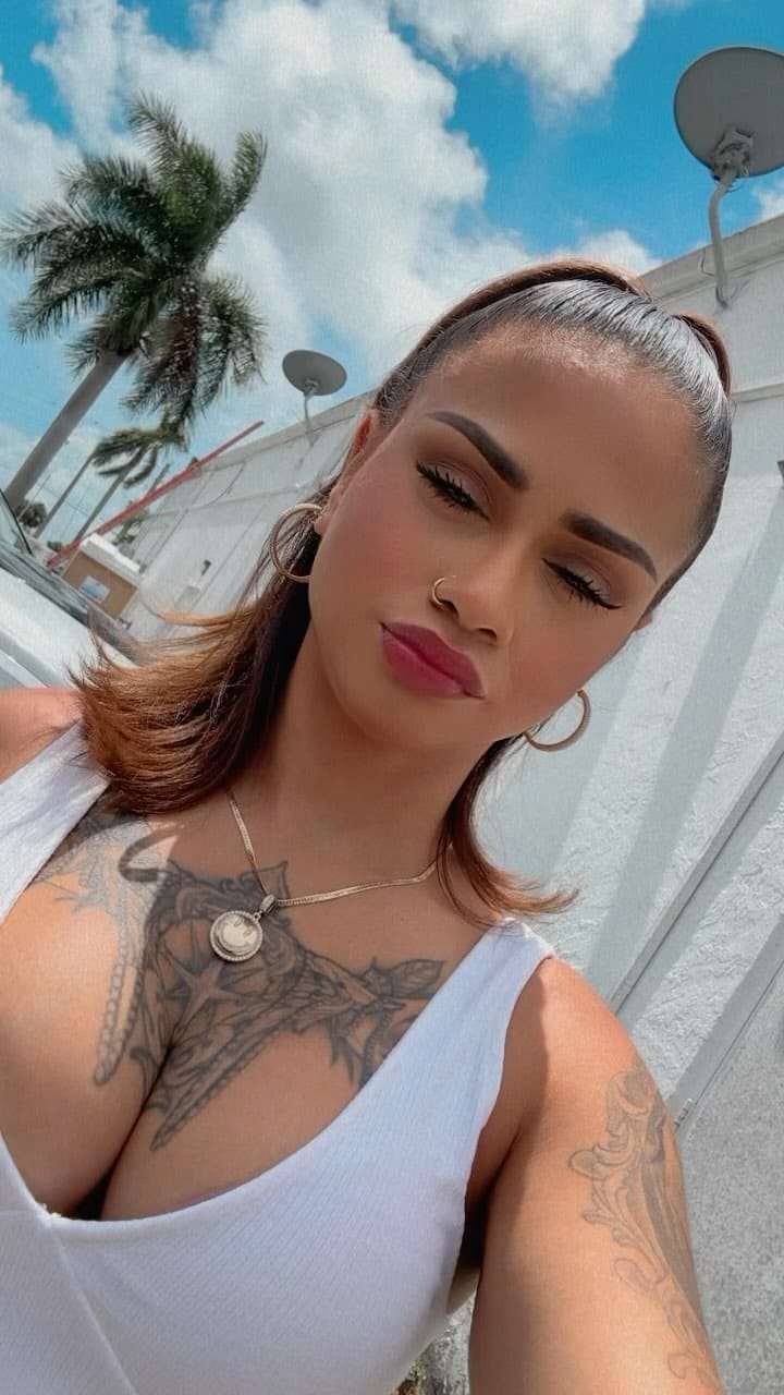 Post 5 by Booking link in Bio; Accepting New Clients on Instagram (video)